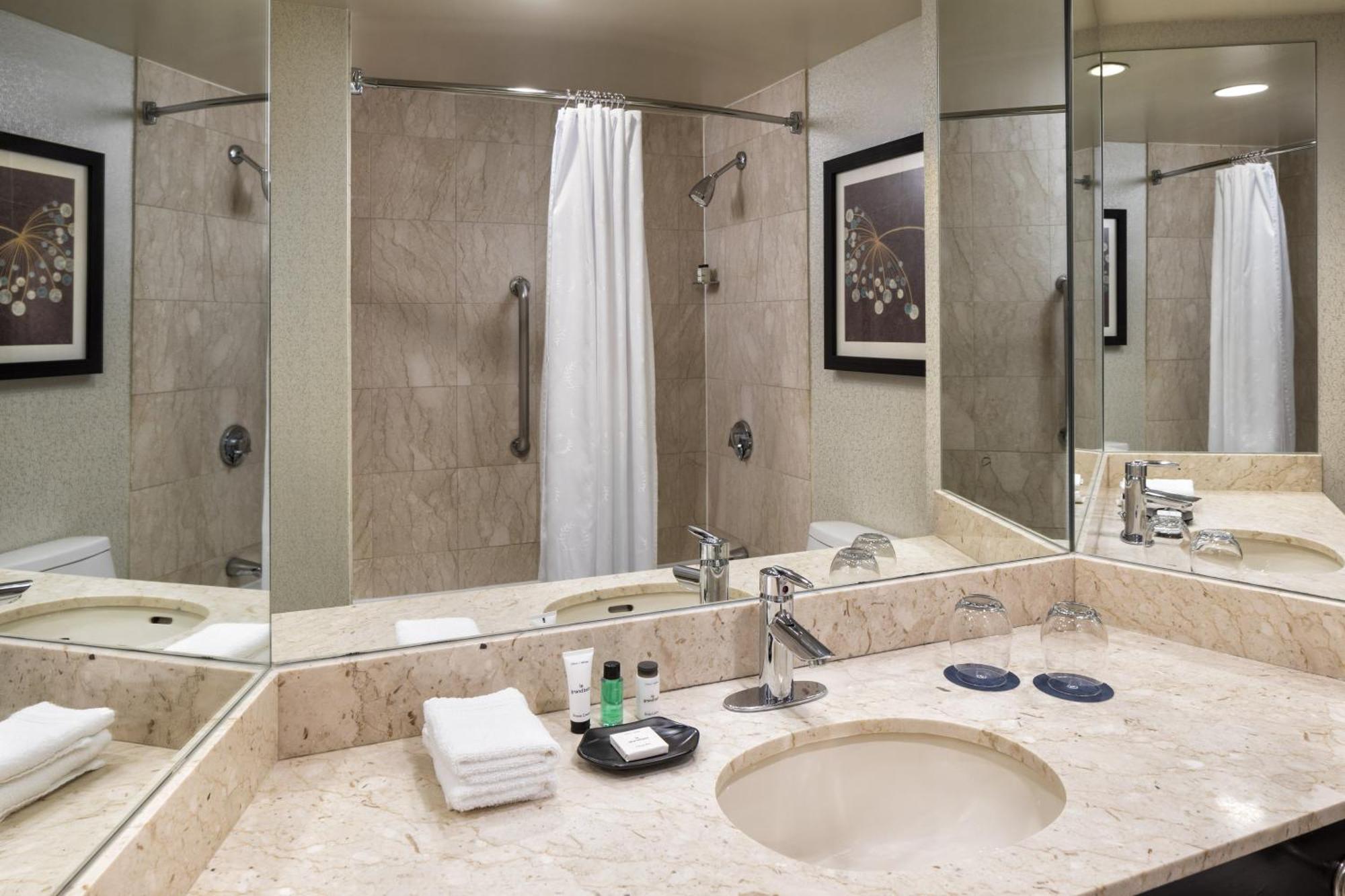 Sheraton Suites Chicago O'Hare Rosemont Eksteriør billede